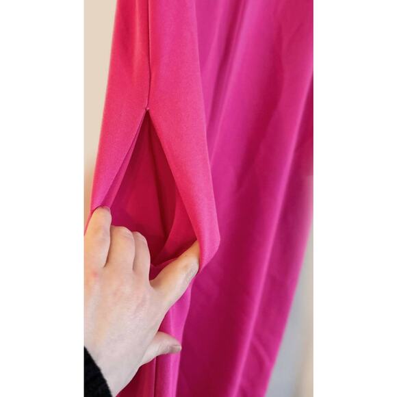 Vibrant Pink Culotte Jumpsuit with V-Neckline - Picture 8 of 9